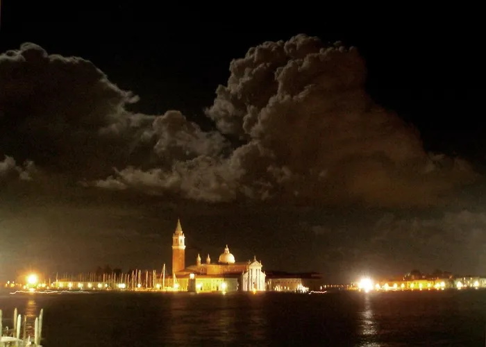 Essence Of Venice